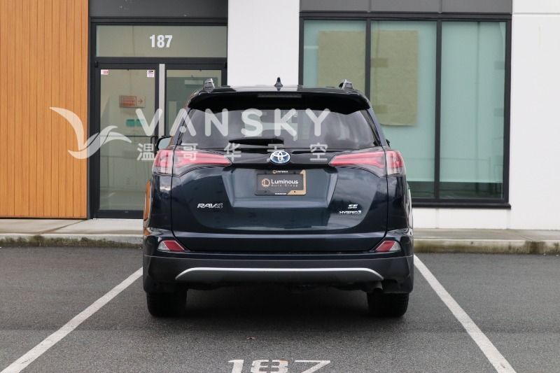 241122113941_2018 Toyota RAV4 SE Hybrid 13.JPG